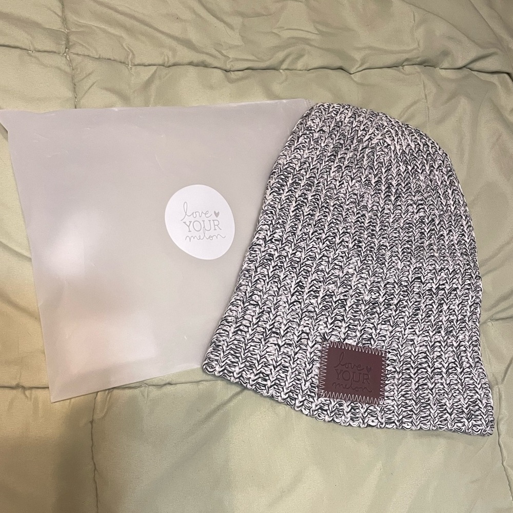 Love Your Melon, NWOT